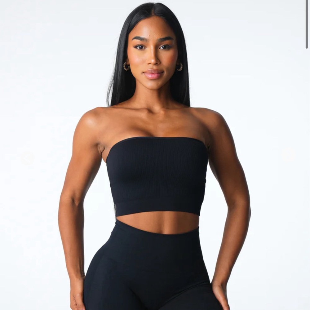 Black Conquer Ribbed Seamless Bra